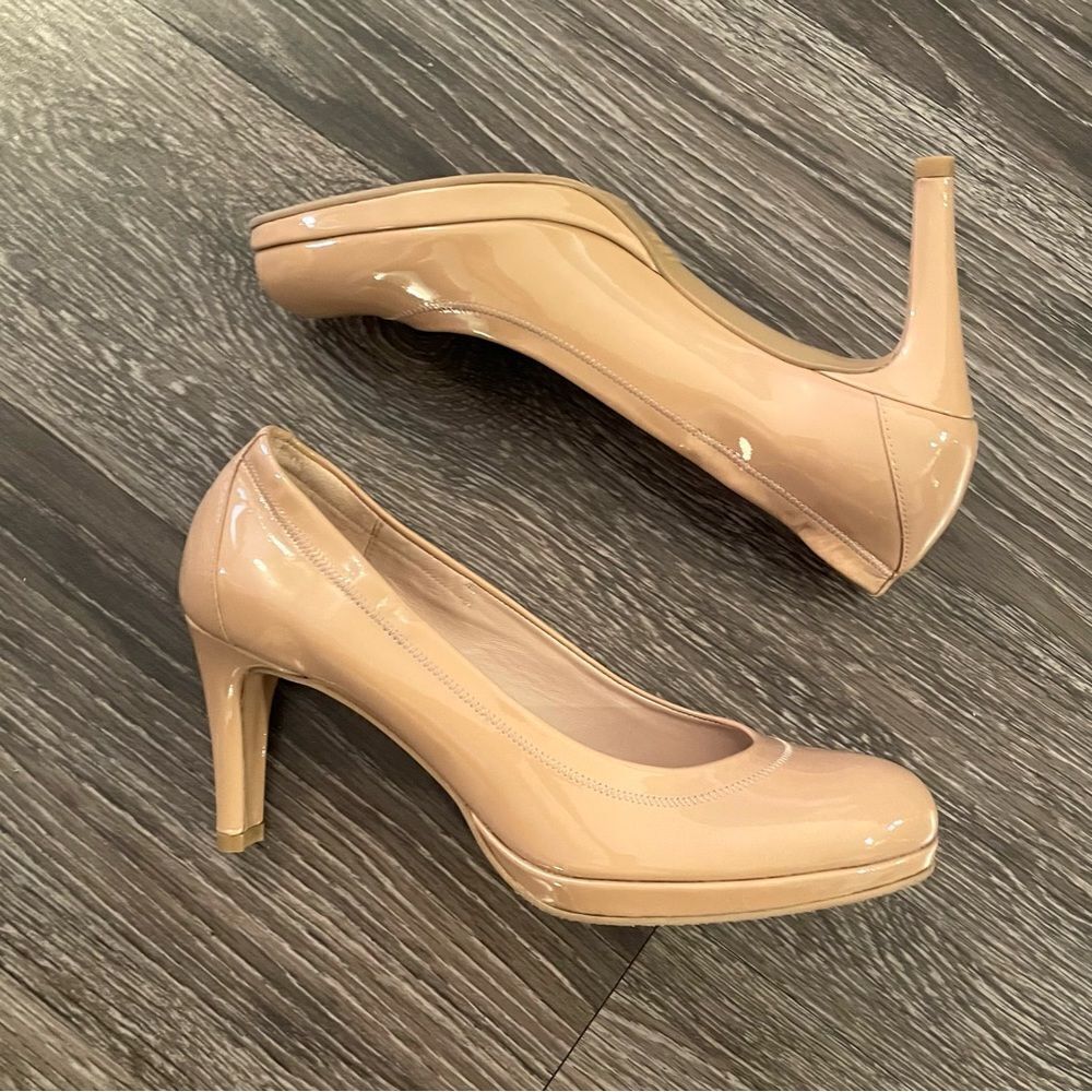 Stuartweitzman Rania Platform Pump In Adobe - image 3